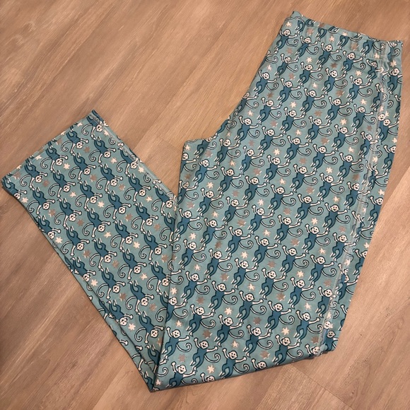 Roller Rabbit Pajama Set NWT - Picture 2 of 7